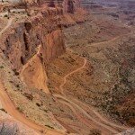 shaffer-trail-into-canyonlands