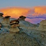 bisti-badlands-hoodoos-at-dusk