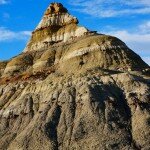 bisti-badlands-cool-peak